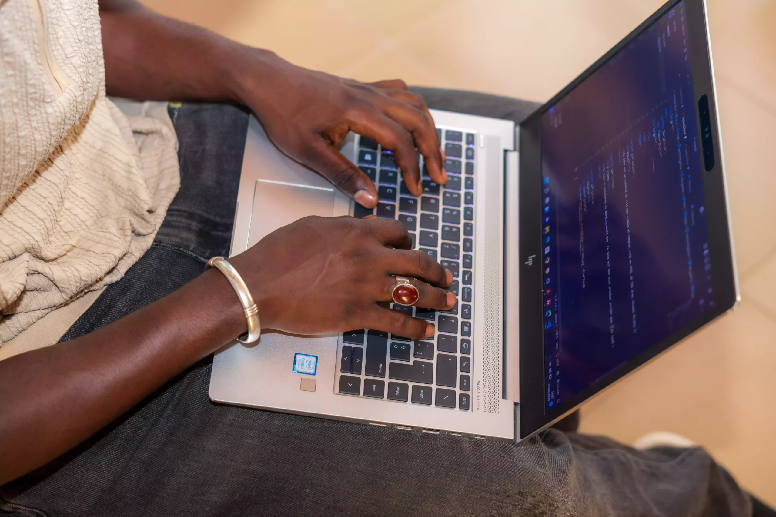 DIT-606A1819 Un étudiant du Dakar Institute of Technology