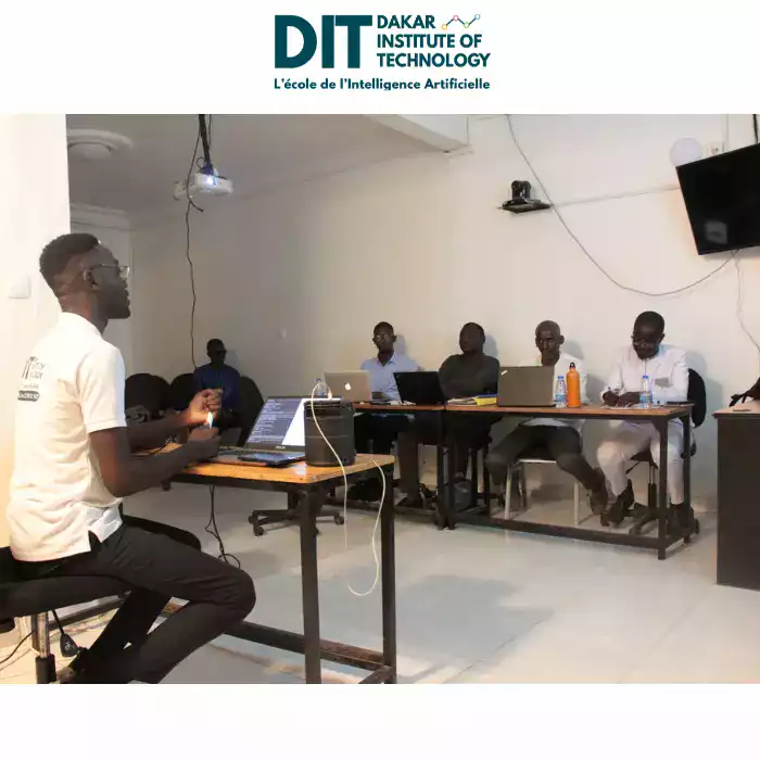 DIT_L12_Soutenances2025 Des étudiants du Dakar Institute of Technology
